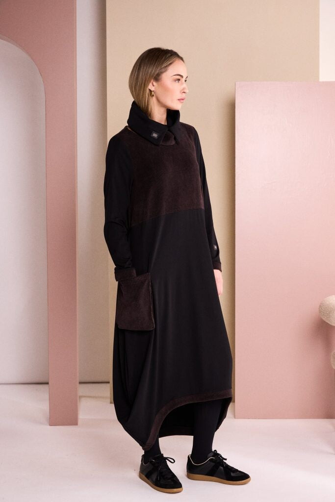 Naya scoop hem dress NAW26255 longline jersey dress with fine cord top panel