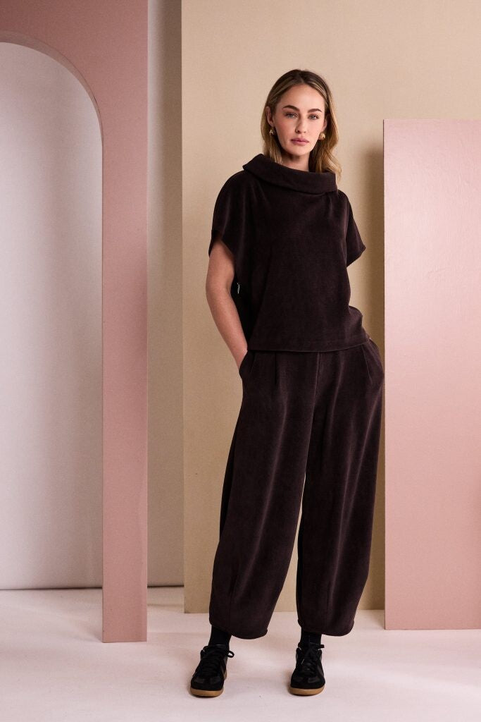 Naya NAW26252 soft cord pull-on trousers with tapered binding hem